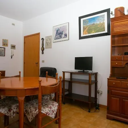 N034 - Numana, Trilocale Con Terrazzo A Due Passi Dal Centro