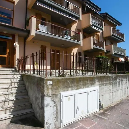 Apartamento N034 - Numana, Trilocale Con Terrazzo A Due Passi Dal Centro *