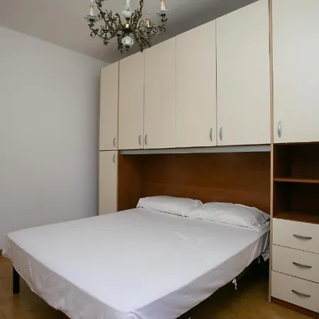 N034 - Numana, Trilocale Con Terrazzo A Due Passi Dal Centro